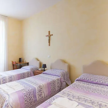 Hotel Montemario *